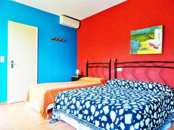 Pension Teruel บาร์เซโลนา ภายนอก รูปภาพ